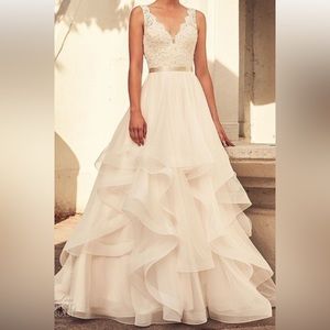 Paloma blanca wedding dress